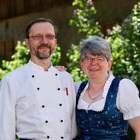 Schwarzwaldgasthaus Linde Schramberg Zewnętrze zdjęcie